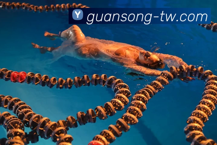 2024年欧洲杯球衣多队新款发布传统配色回归带来商业看点